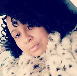 Meet your Posher, Chanta